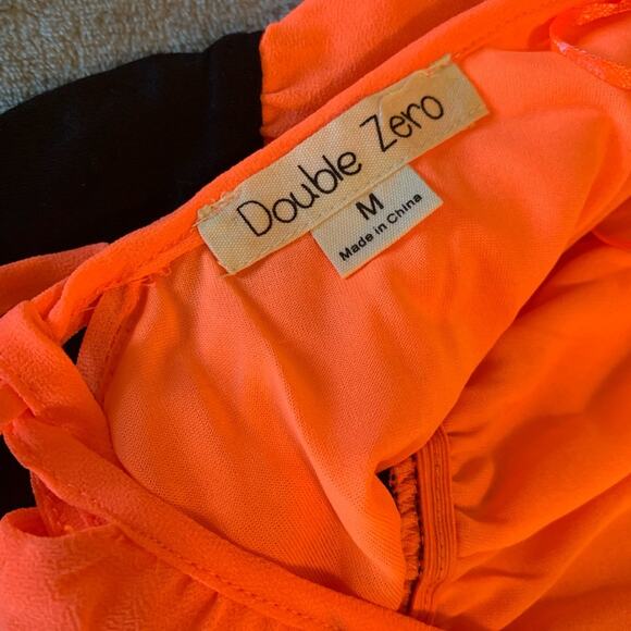 DOUBLE ZERO OPEN BACK BODYSUIT Size M - Picture 5 of 7